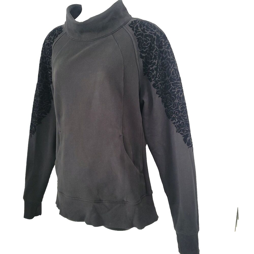 Floral Flock Velvet Shoulder Pullover Sweatshirt Lululemon 12 Black Mock Neck